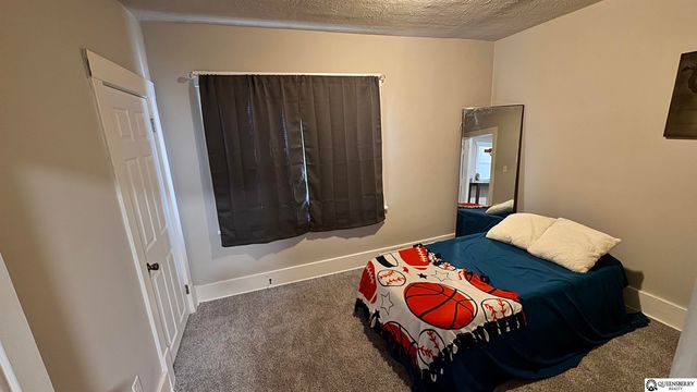 4121 S 28 Street, Omaha, NE 68107