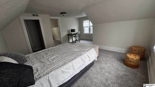 4121 S 28 Street, Omaha, NE 68107