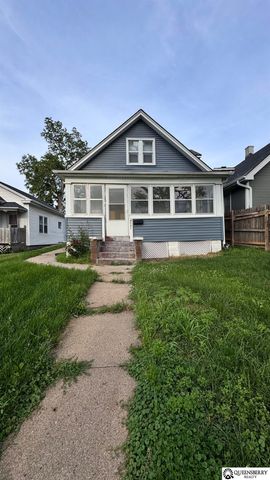 4121 S 28 Street, Omaha, NE 68107