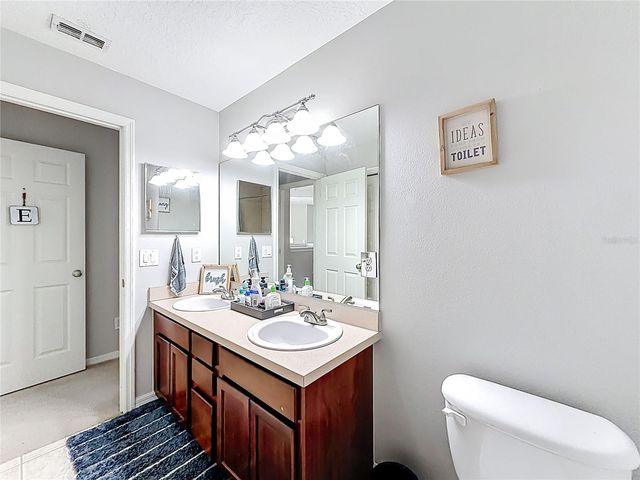 2272 WEKIVA VILLAGE LANE, Apopka, FL 32703