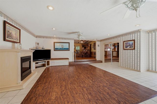 334 Graves Circle, Pottsboro, TX 75076