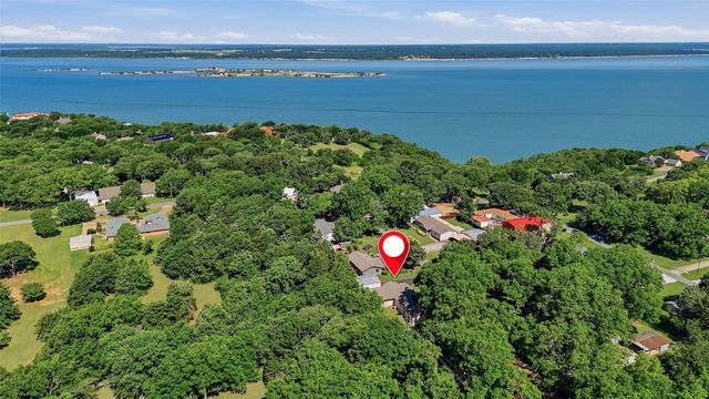 334 Graves Circle, Pottsboro, TX 75076