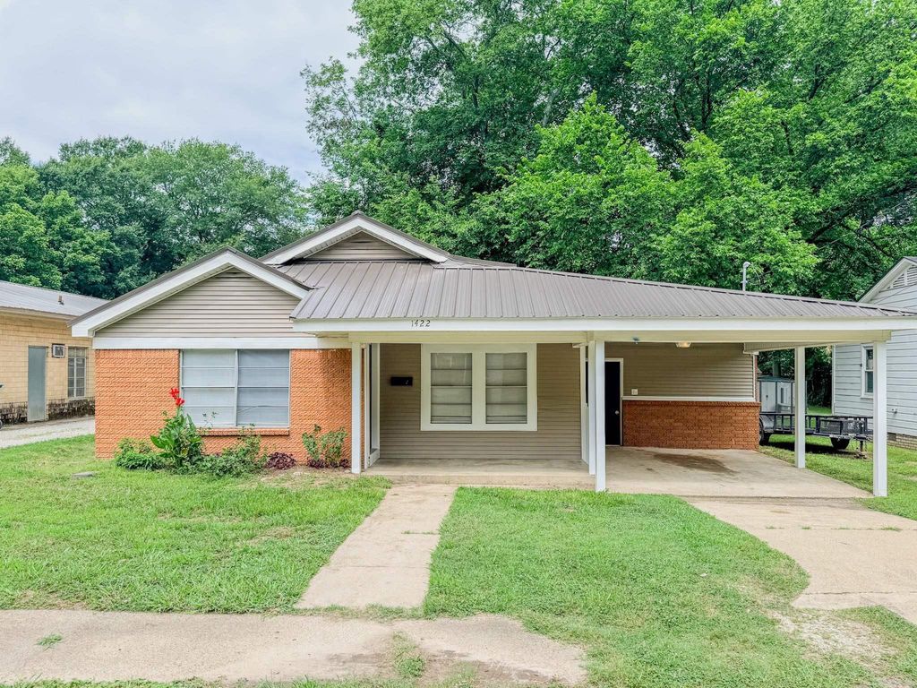 1422 Dyer Street, Malvern, AR 72104