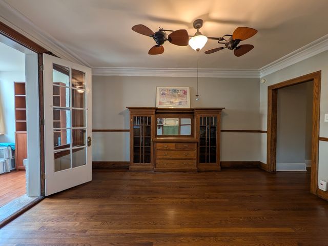 1326 W Albion Avenue 1, Chicago, IL 60626