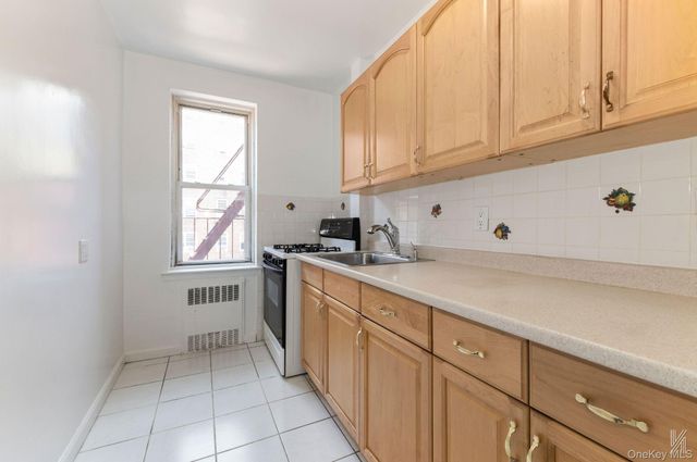 39-65 51st Street 4B, Woodside, NY 11377