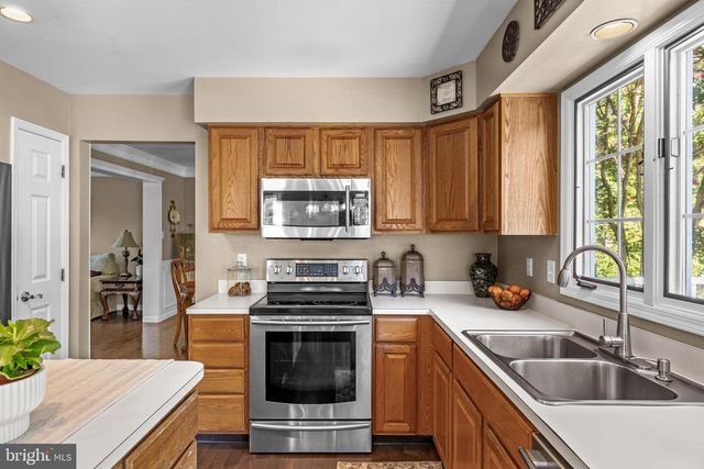 22 ANDOVER DR, Medford, NJ 08055