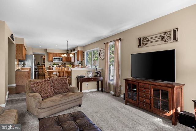 22 ANDOVER DR, Medford, NJ 08055