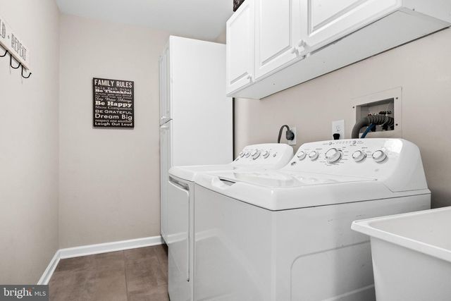 22 ANDOVER DR, Medford, NJ 08055