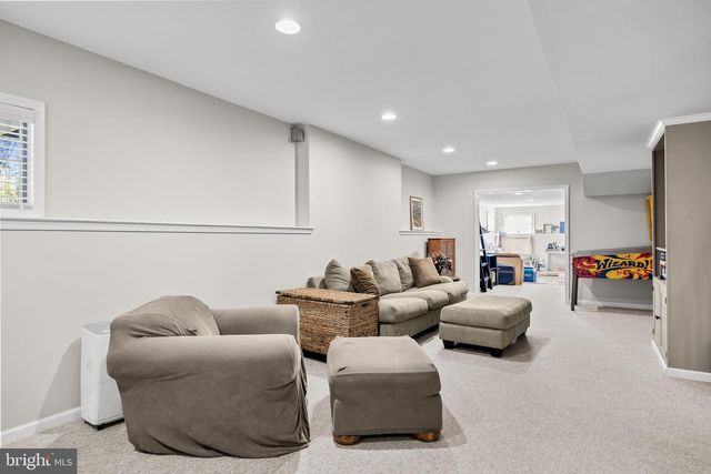 22 ANDOVER DR, Medford, NJ 08055