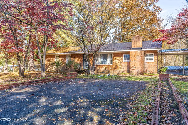 806 Currie Street, Carthage, NC 28327