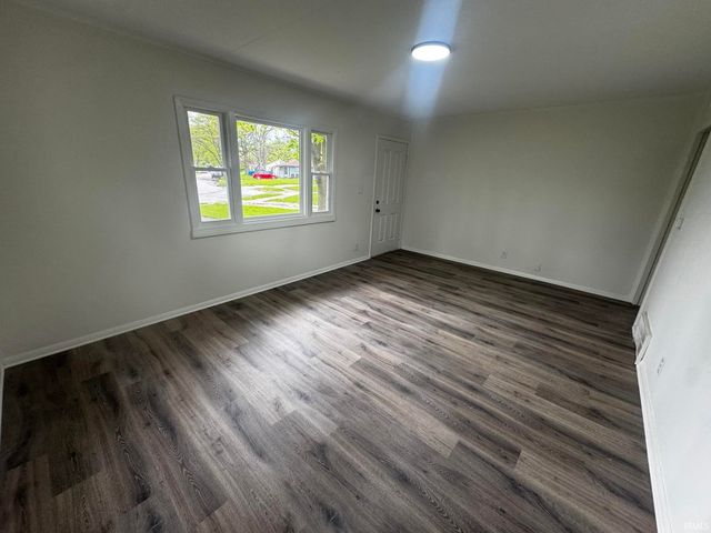 5005 Lillie Street, Fort Wayne, IN 46806