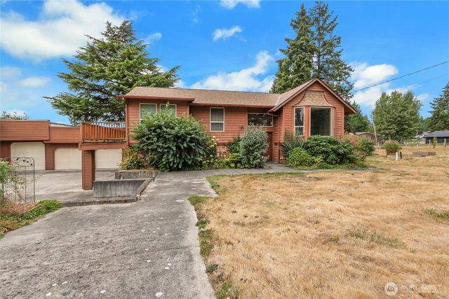 902 66th Avenue E, Fife, WA 98424