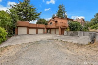902 66th Avenue E, Fife, WA 98424