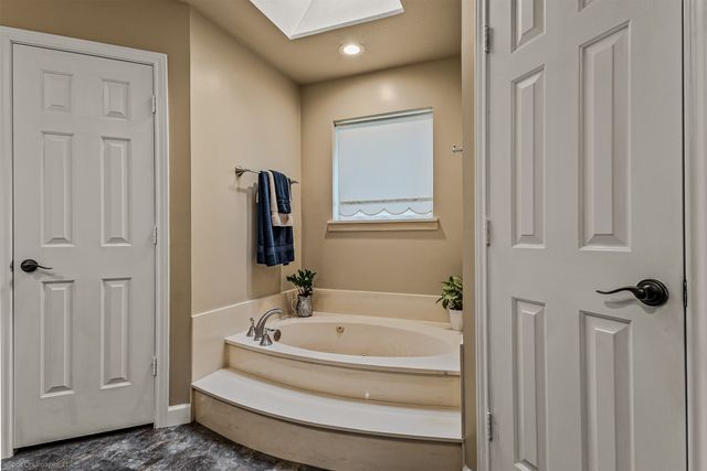 3704 Queenswood Place, Garland, TX 75040