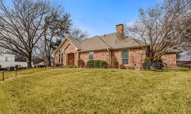 3704 Queenswood Place, Garland, TX 75040