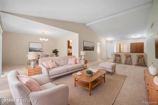 27323 Apple Blossom Lane, Southfield, MI 48034