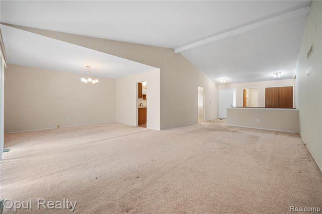 27323 Apple Blossom Lane, Southfield, MI 48034