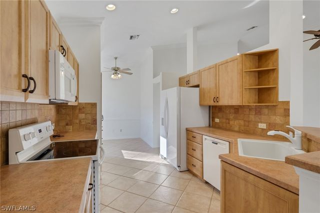 20132 BALLYLEE CT, Estero, FL 33928