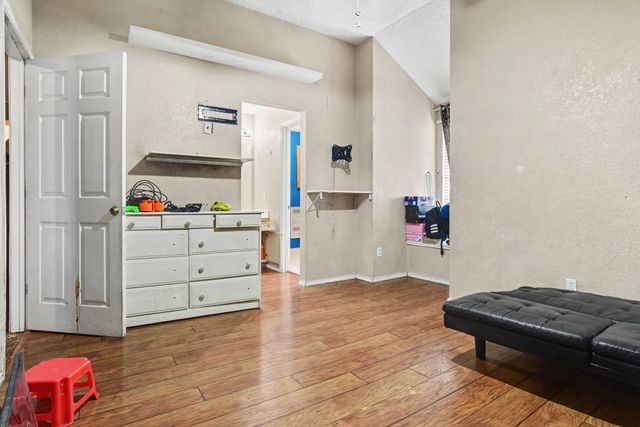 1013 Hampstead Drive, Mesquite, TX 75181