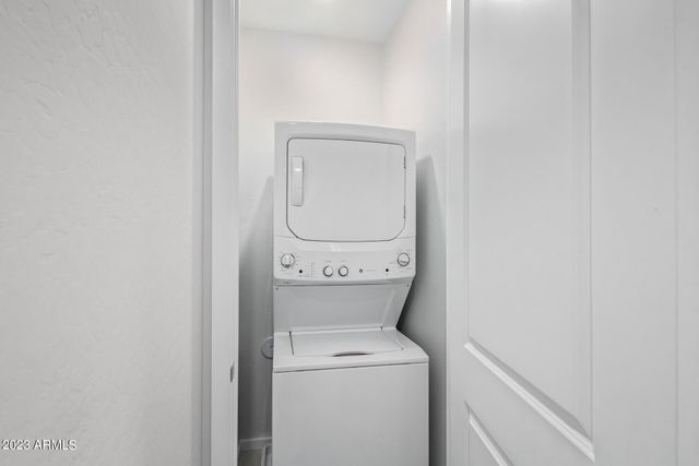 729 E ZESTA Lane 103, Gilbert, AZ 85297