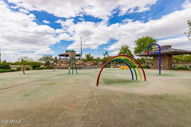 729 E ZESTA Lane 103, Gilbert, AZ 85297