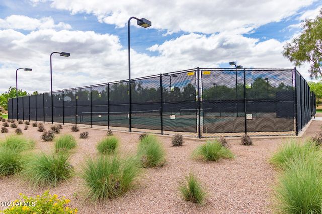 729 E ZESTA Lane 103, Gilbert, AZ 85297