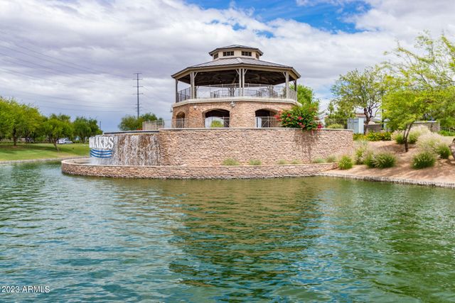 729 E ZESTA Lane 103, Gilbert, AZ 85297