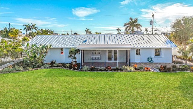 607 EMERALD LANE, Holmes Beach, FL 34217