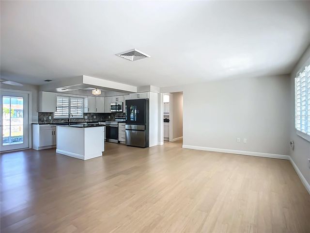 607 EMERALD LANE, Holmes Beach, FL 34217