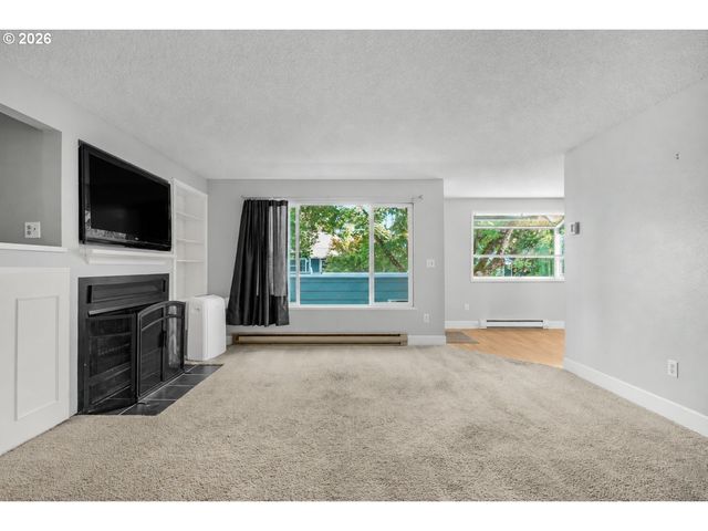 12600 Se FREEMAN Way 71, Milwaukie, OR 97222