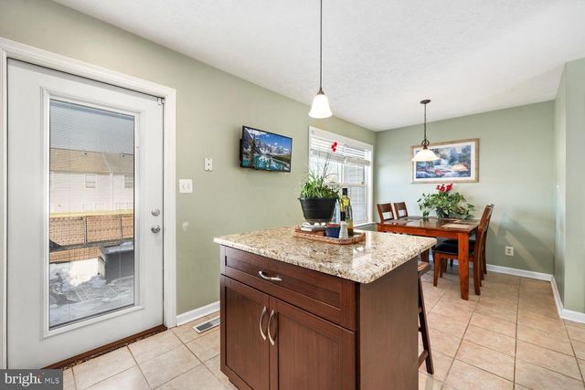 520 CLINT LN, Fredericksburg, VA 22405