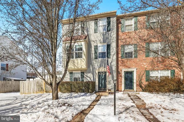 520 CLINT LN, Fredericksburg, VA 22405