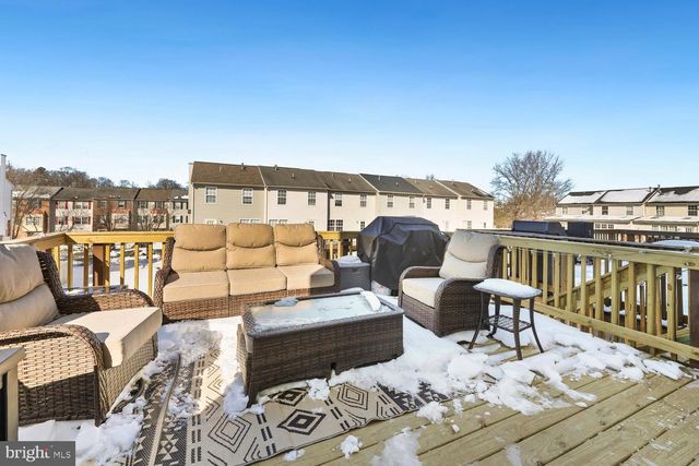 520 CLINT LN, Fredericksburg, VA 22405