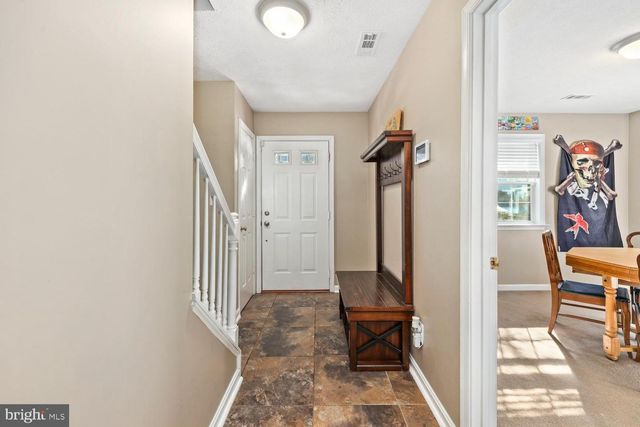 520 CLINT LN, Fredericksburg, VA 22405