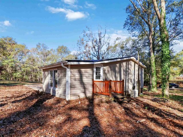241 Eagle St, Inman, SC 29349