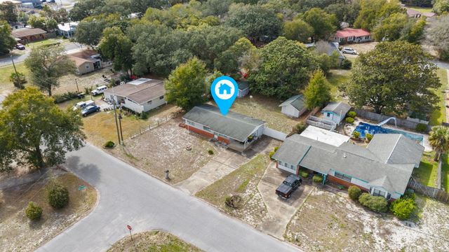 106 SW Cedar Avenue, Fort Walton Beach, FL 32548