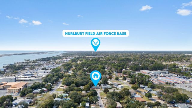 106 SW Cedar Avenue, Fort Walton Beach, FL 32548