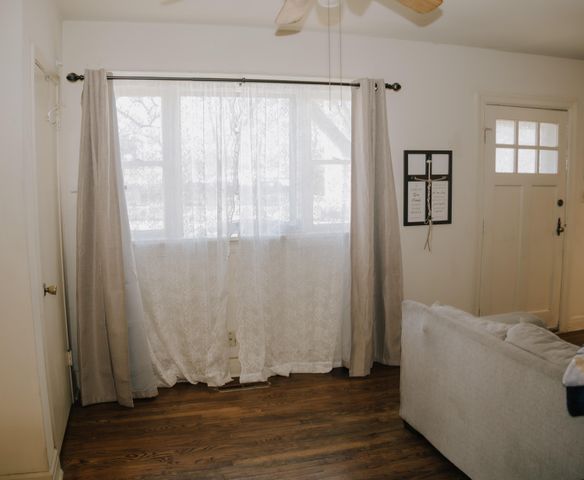 1886 N Fort Avenue, Springfield, MO 65803