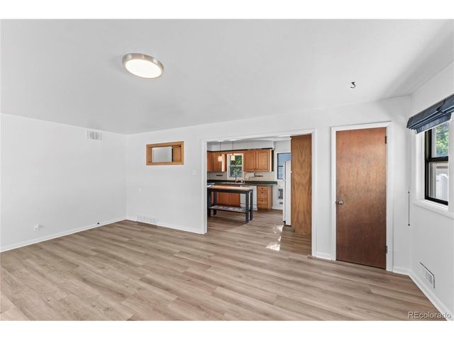 2711 Concord St, Colorado Springs, CO 80907