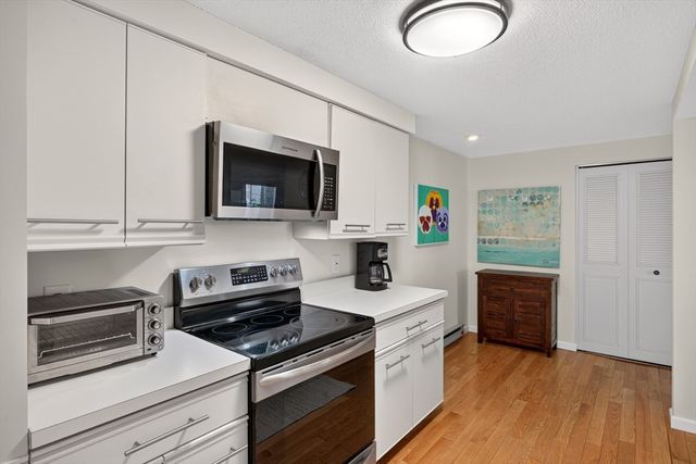 1 Belmont Rd APT 315, Harwich, MA 02671