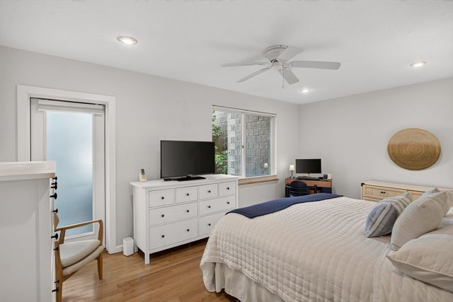 1 Belmont Rd APT 315, Harwich, MA 02671