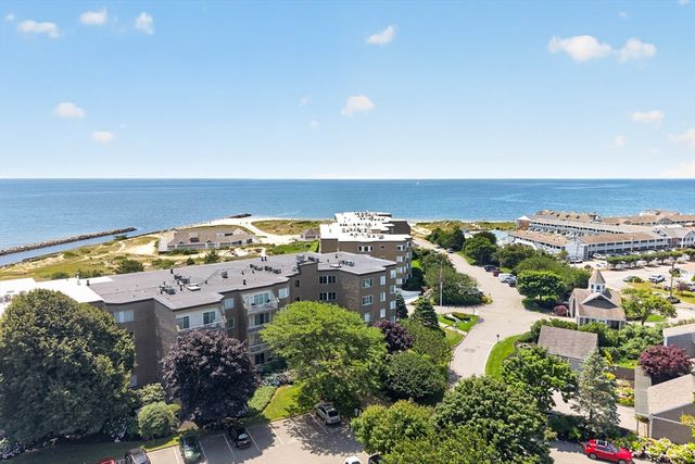 1 Belmont Rd APT 315, Harwich, MA 02671