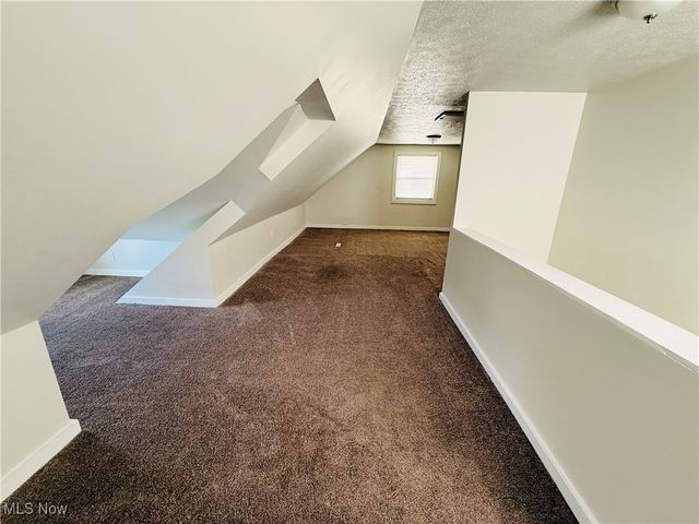 5239 Arch Street, Maple Heights, OH 44137