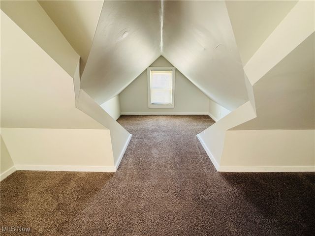 5239 Arch Street, Maple Heights, OH 44137