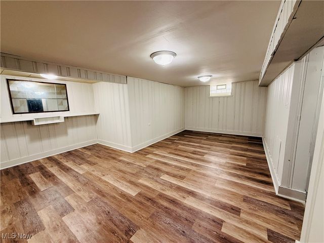 5239 Arch Street, Maple Heights, OH 44137