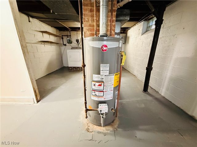 5239 Arch Street, Maple Heights, OH 44137