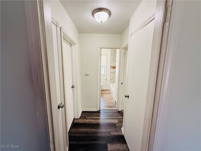 5239 Arch Street, Maple Heights, OH 44137