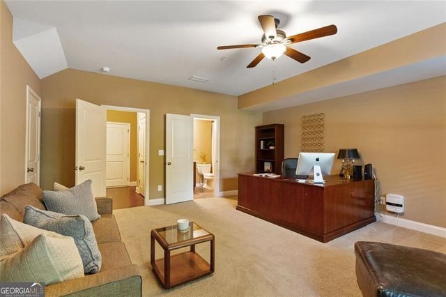 4087 Thorndale Lane, Smyrna, GA 30080