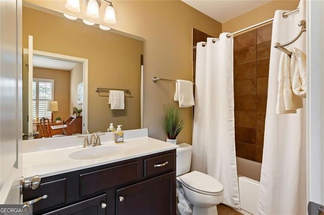 4087 Thorndale Lane, Smyrna, GA 30080