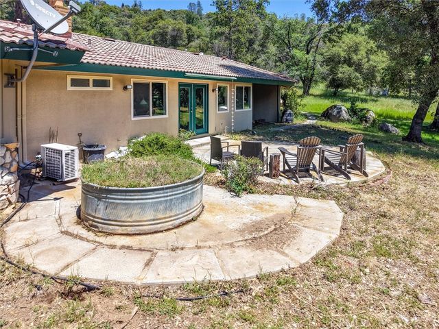 51300 Road 426, Oakhurst, CA 93644